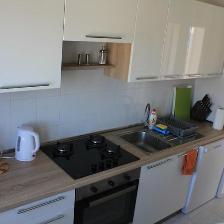 Mina Apartments Okrug Gornji Exterior photo