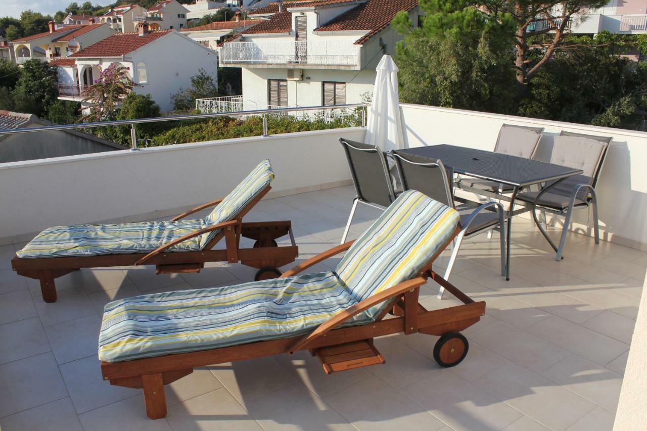 Mina Apartments Okrug Gornji Exterior photo